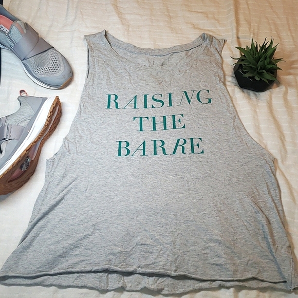 Emi Jay | Raising The Barre Muscle Tank in Green and Gray | OS | Gently Used - Picture 1 of 13